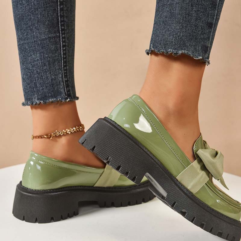 Stylish, cute platform loafers with a bow