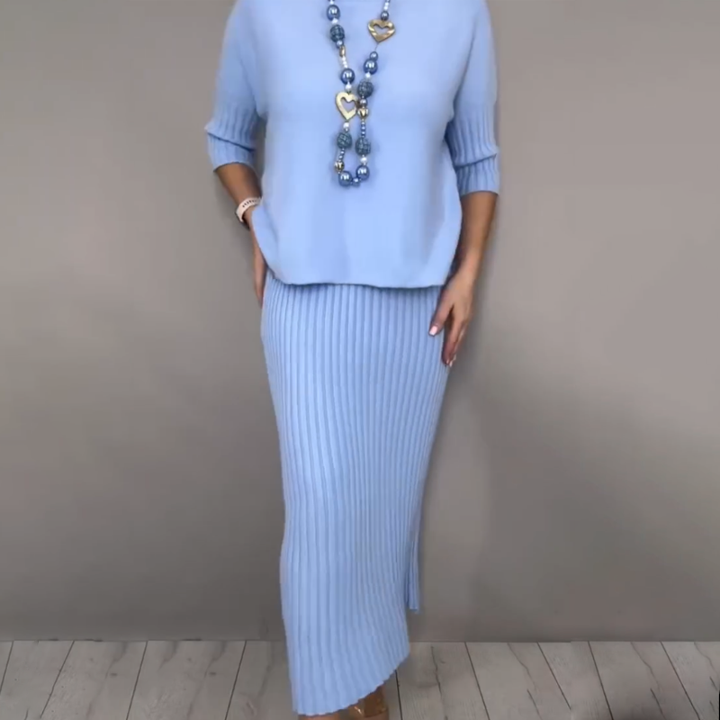 Elegant 2-piece set consisting of a knitted sweater and midi skirt
